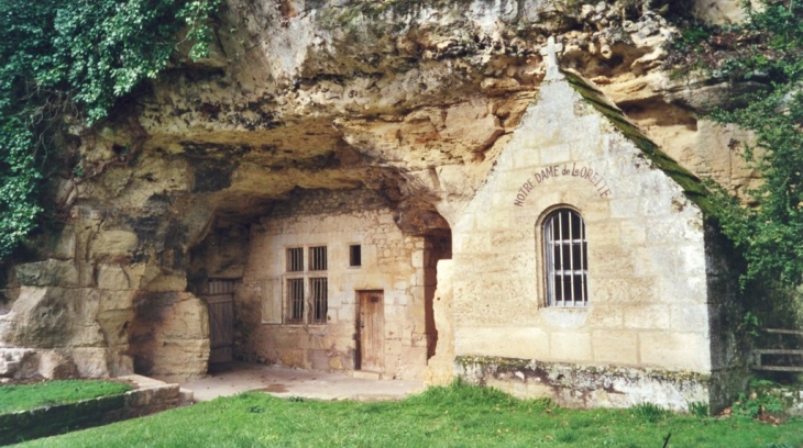 Notre Dame de Lorette - Crissay-sur-Manse