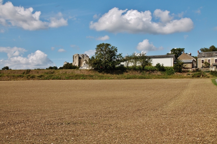 Le Village - Crissay-sur-Manse