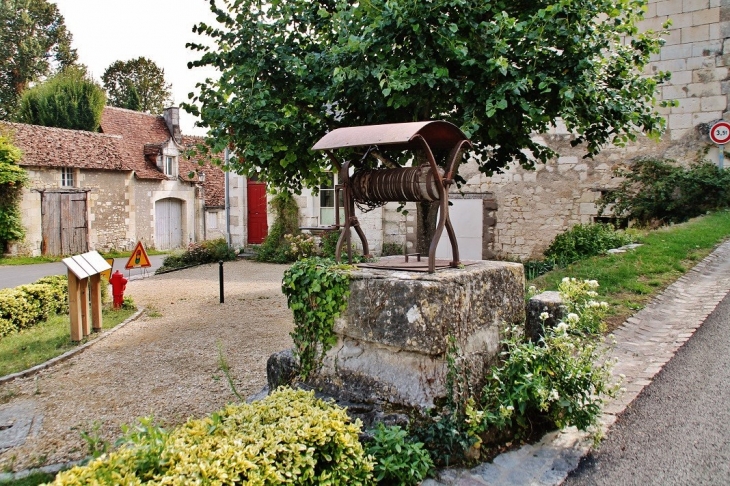 Puits - Crissay-sur-Manse