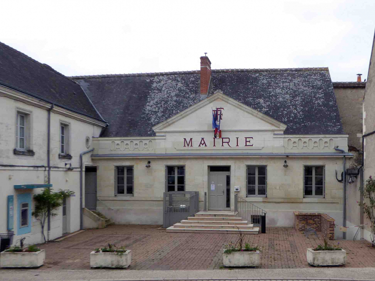 La mairie - Genillé