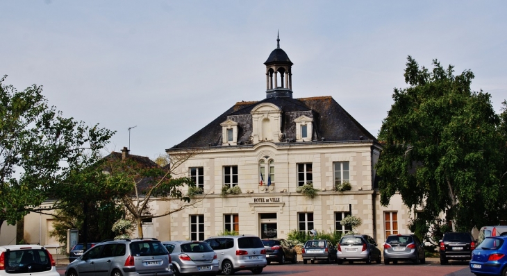 Hotel-de-Ville - L'Île-Bouchard