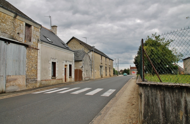 Le Village - La Chapelle-Blanche-Saint-Martin