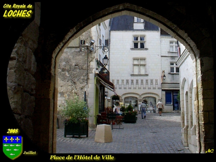 Place de l'hôtel de ville - Loches