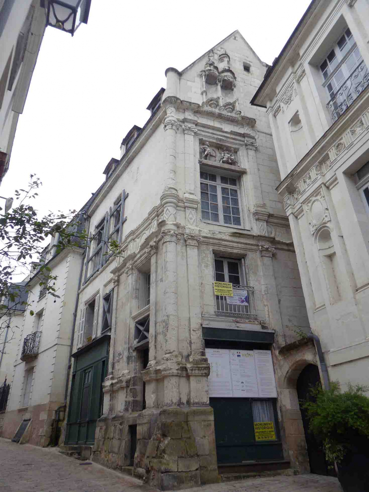 Ville Renaissance : hôtel du Centaure - Loches