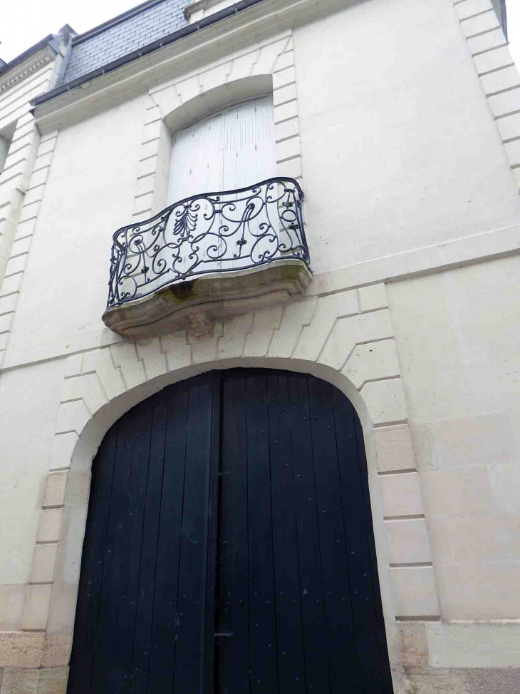 Ville Renaissance : hôtel particulier rue du château - Loches