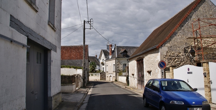 Le Village - Manthelan