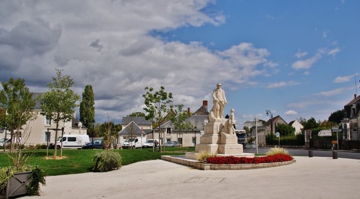 Monument-aux-Morts - Manthelan