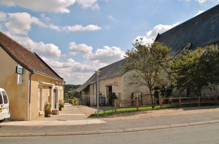 Le Village - Marcilly-sur-Vienne