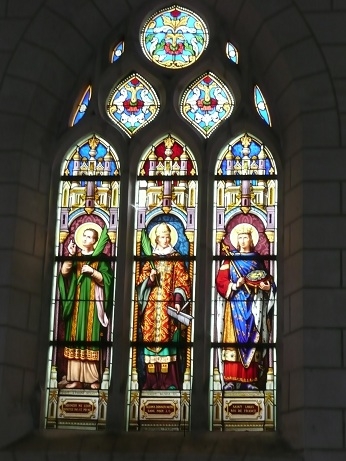 L'église et ses vitraux - Marray