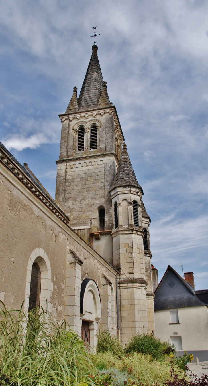 église St Pierre - Monts