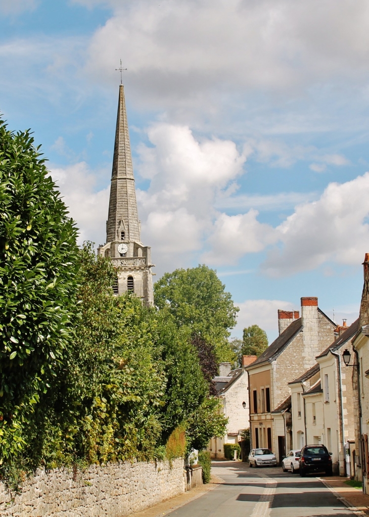 Le Village - Neuil