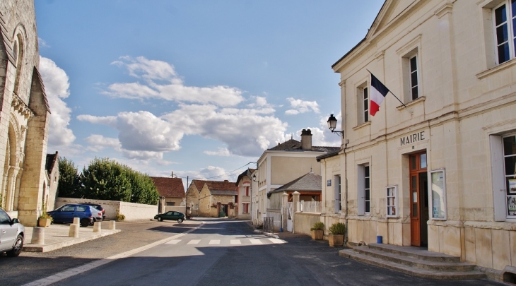 Le Village - Parçay-sur-Vienne