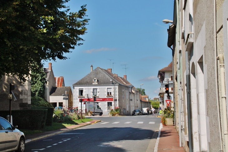 Le Village - Pouzay