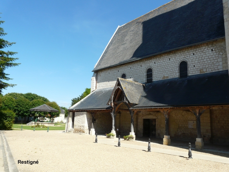 L'église - Restigné