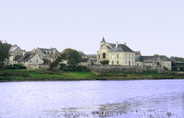 Le village côté Vienne - Rivière