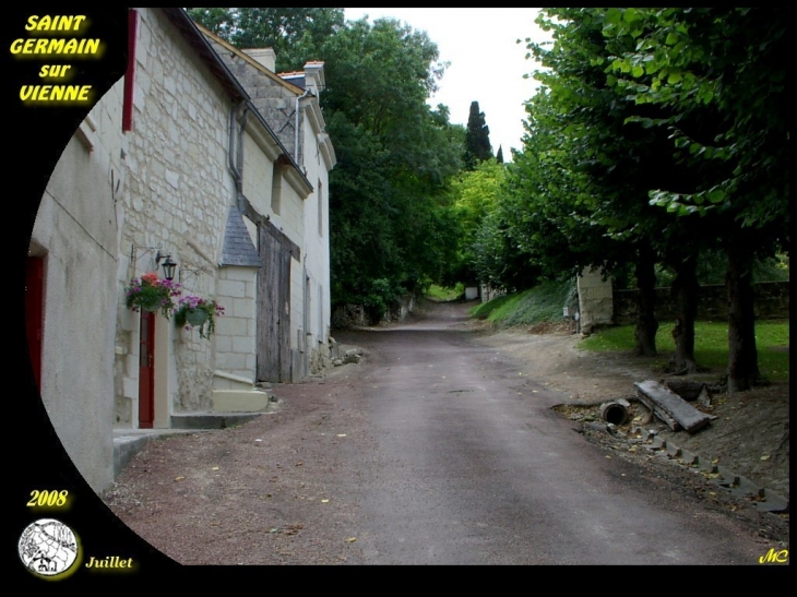 Rue de l'eglise - Saint-Germain-sur-Vienne