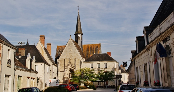 Le Village - Sainte-Catherine-de-Fierbois