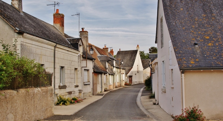 Le Village - Sainte-Catherine-de-Fierbois