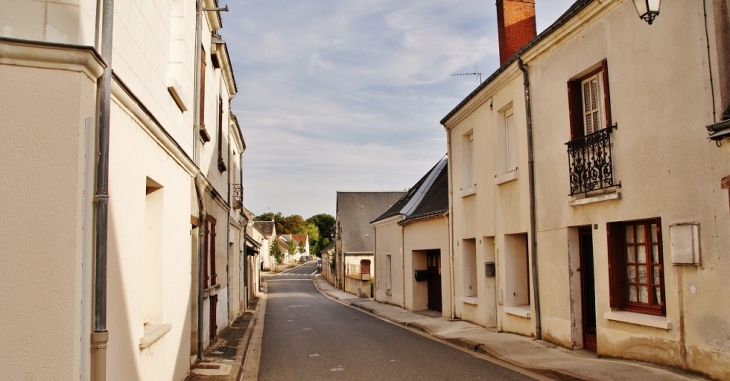 Le Village - Sainte-Catherine-de-Fierbois