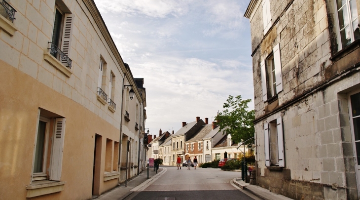 Le Village - Sainte-Catherine-de-Fierbois