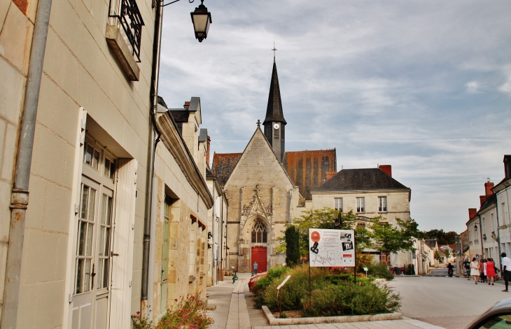 Le Village - Sainte-Catherine-de-Fierbois