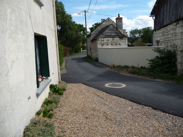 Bertignolles rue du port  - Savigny-en-Véron