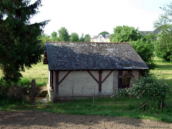 L'ancien lavoir du village - Semblançay