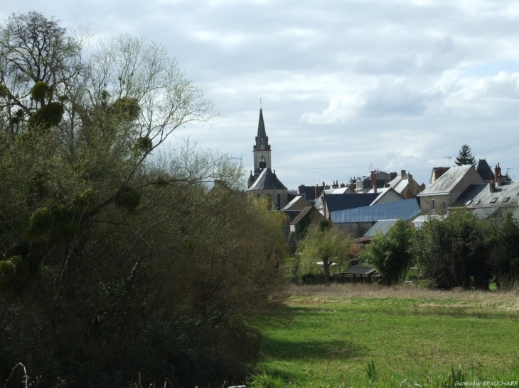 La ville vue de l'ancien château - Semblançay