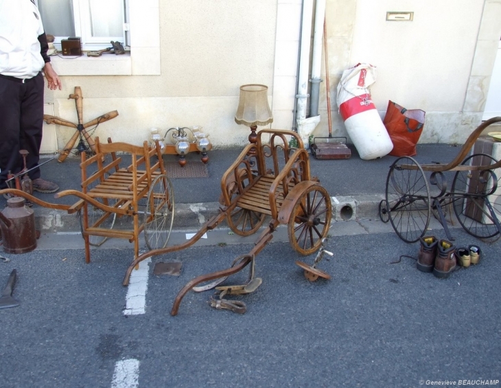 Braderie du dimanche 13 septembre 09 - Semblançay