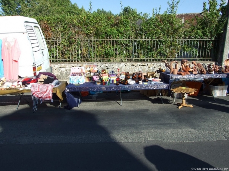 Braderie du dimanche 13 septembre 09 - Semblançay