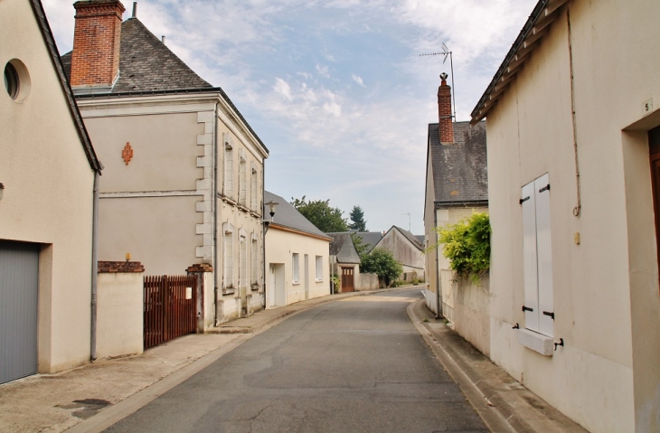 Le-village - Sorigny