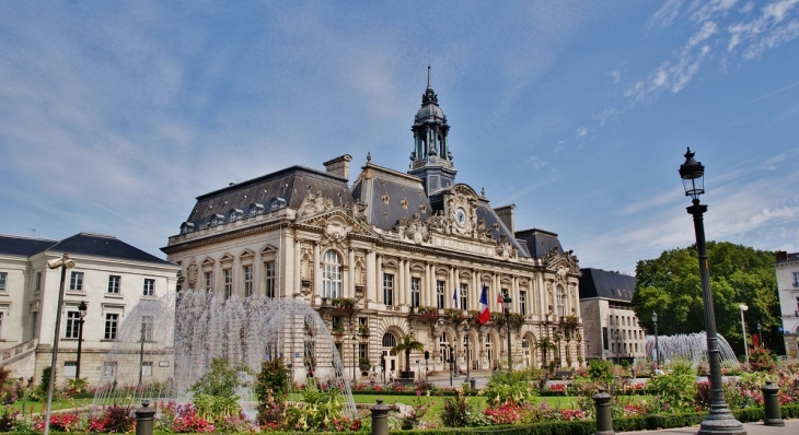 Hotel-de-Ville - Tours