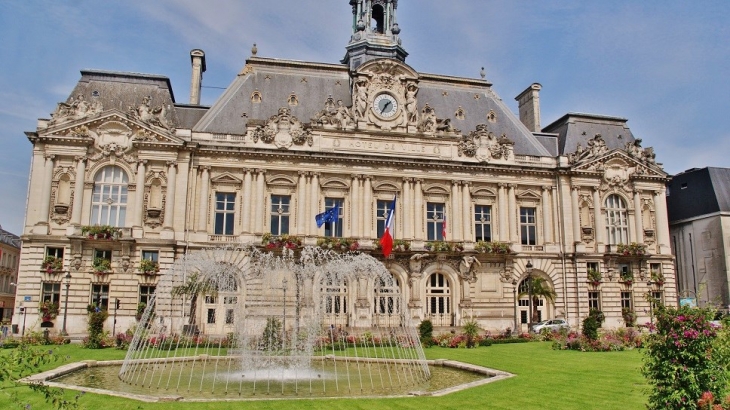 Hotel-de-Ville - Tours