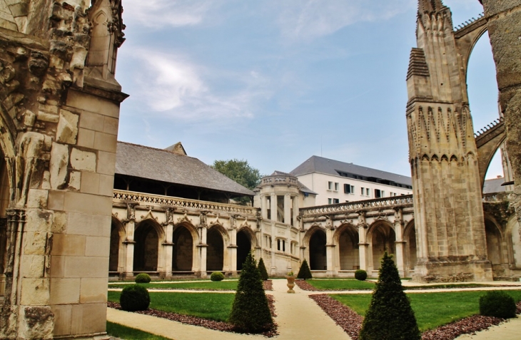 Le Cloître - Tours