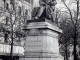 Photo précédente de Tours Statue de Balzac, vers 1906 (carte postale ancienne).