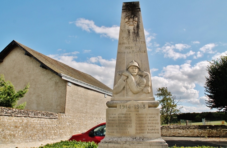 Monument-aux-Morts - Verneuil-le-Château