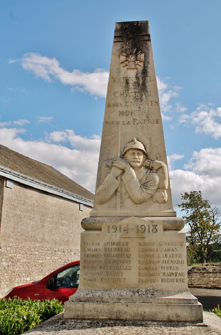 Monument-aux-Morts - Verneuil-le-Château