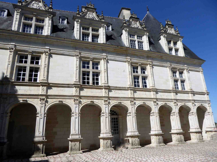 La cour d'honneur - Villandry