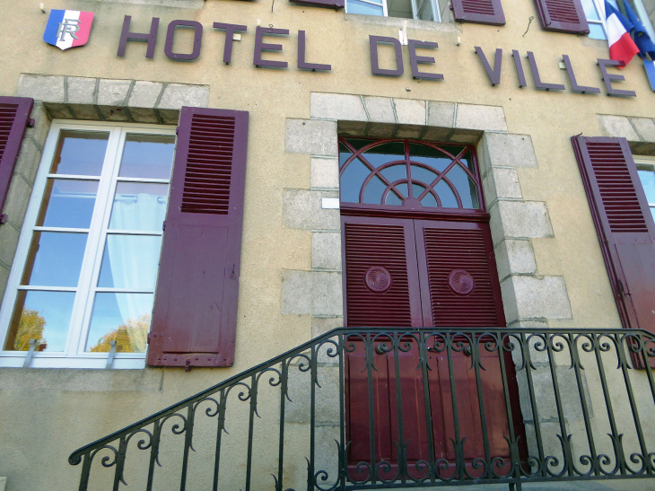 L'hôtel de ville - Aigurande