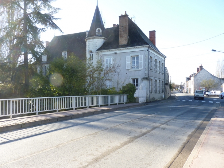 Rue des ponts - Buzançais