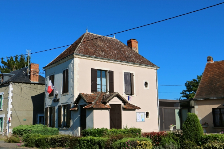 La Mairie. - Chitray