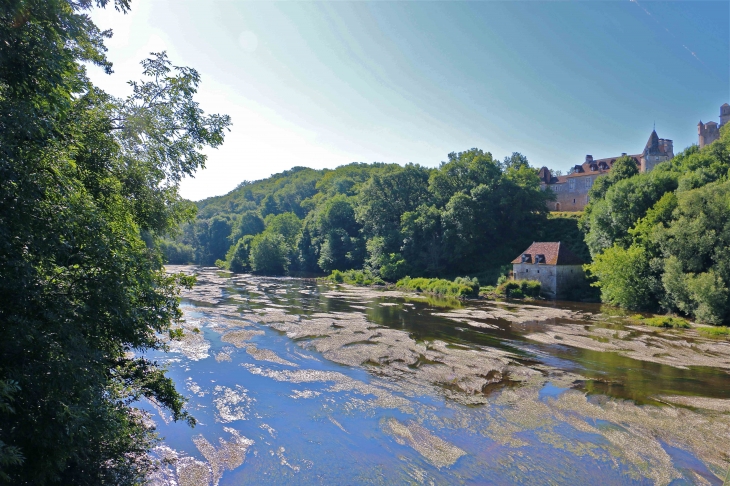 La Creuse et le château de Romefort. - Ciron