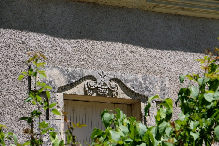 Ancien presbytère. - Fontgombault