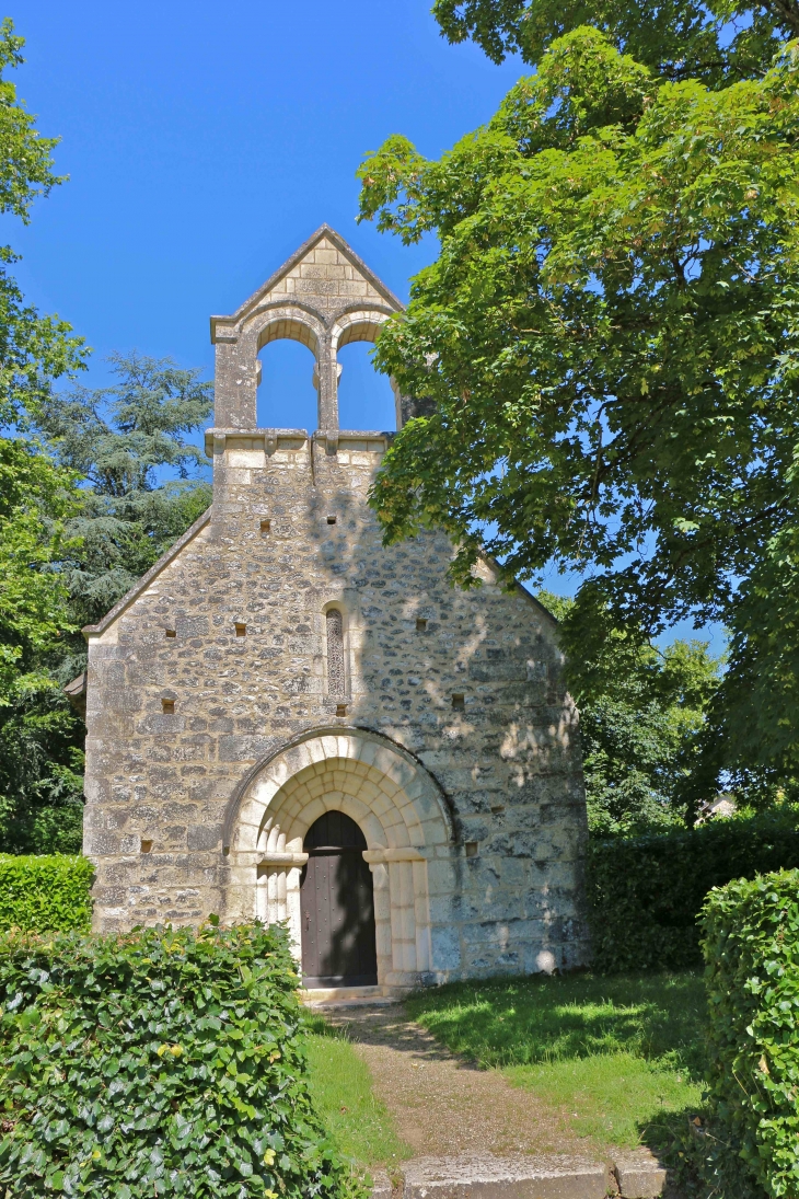 Chapelle près de l'Abbaye Notre Dame. - Fontgombault