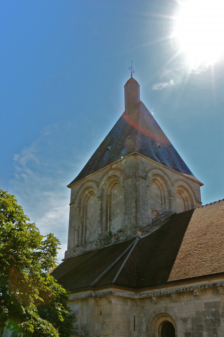 Le-clocher-de-l-eglise-saint-laurent-et-notre-dame - Gargilesse-Dampierre