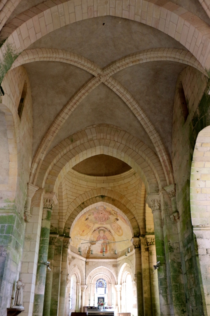 Eglise Saint Laurent et Notre Dame : le plafond de la nef - Gargilesse-Dampierre