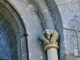 chapiteau-sculpte-d-une-des-fenetres-de-l-eglise-saint-laurent-et-notre-dame