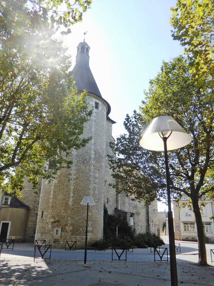 La porte de l'horloge - Issoudun