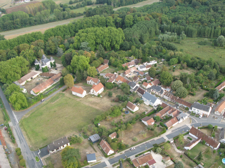 Village d'Entraigues - Langé