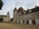 Le Château Naillac et l'église St-Cyran, en ville haute, au BLANC.